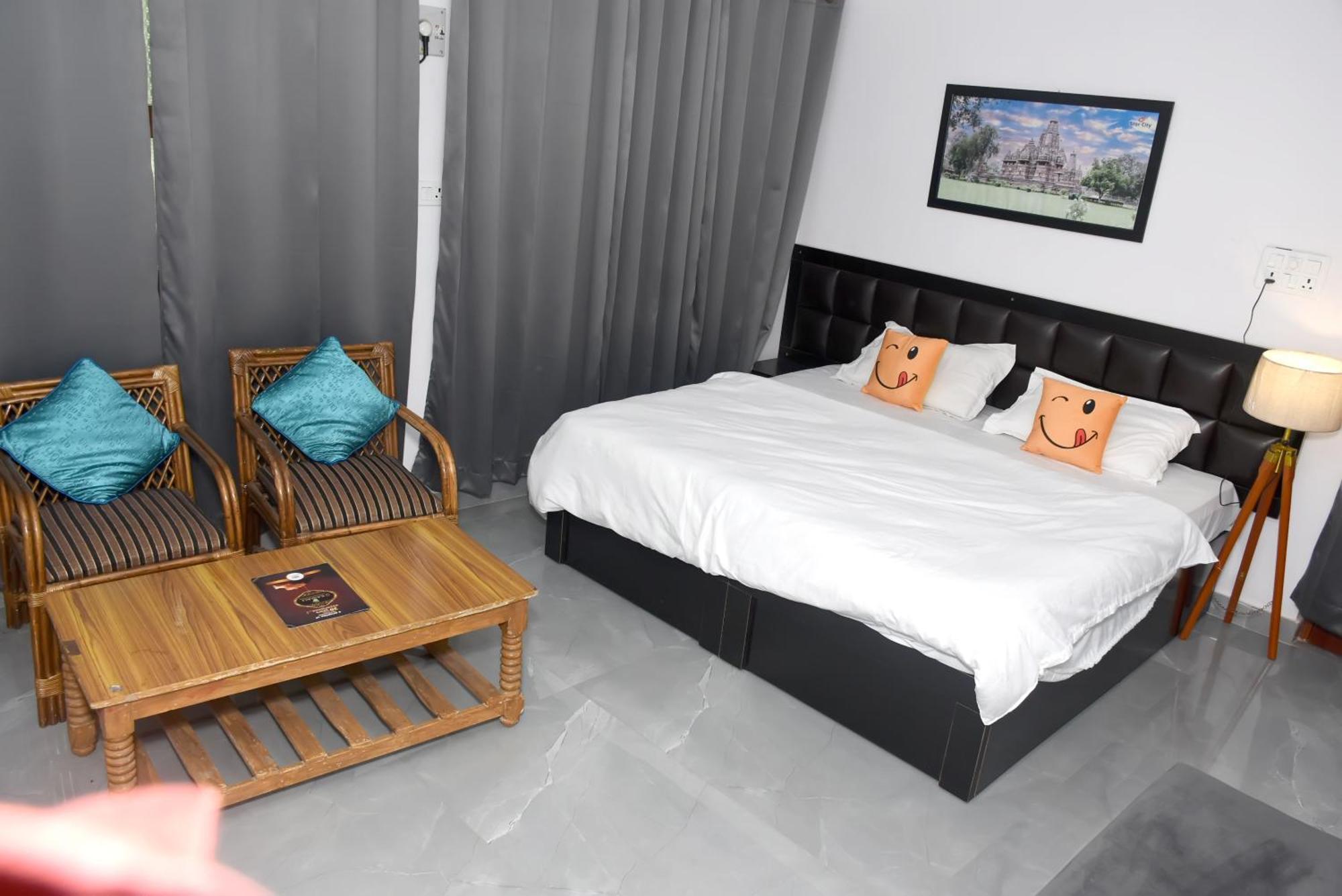 Khajuraho Glory Homestay 외부 사진