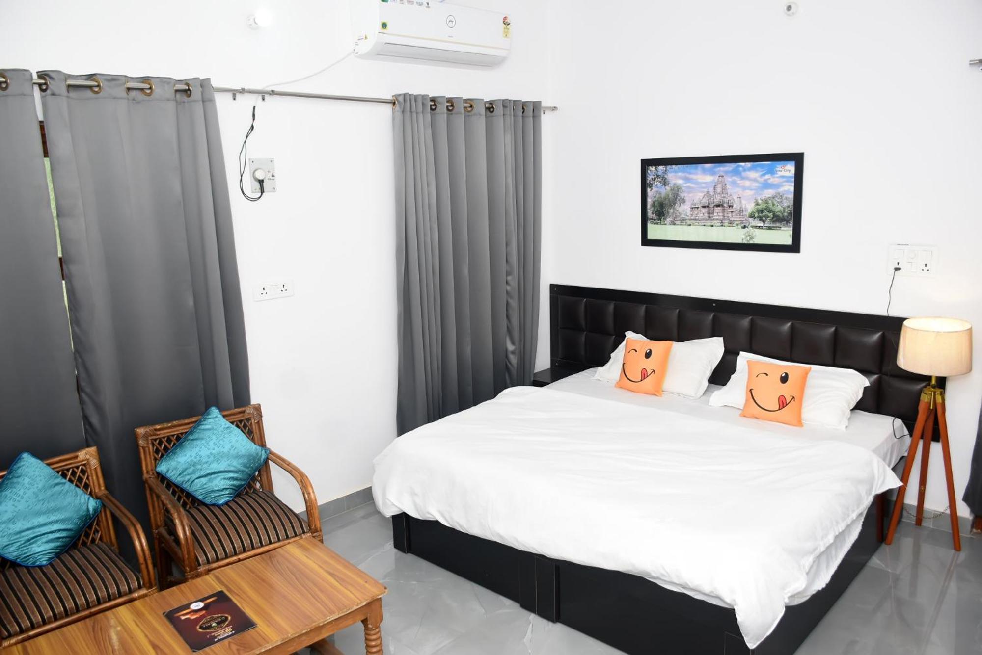 Khajuraho Glory Homestay 외부 사진